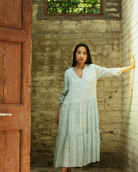 Women's Everyday Midi Dress in Sage Blue
