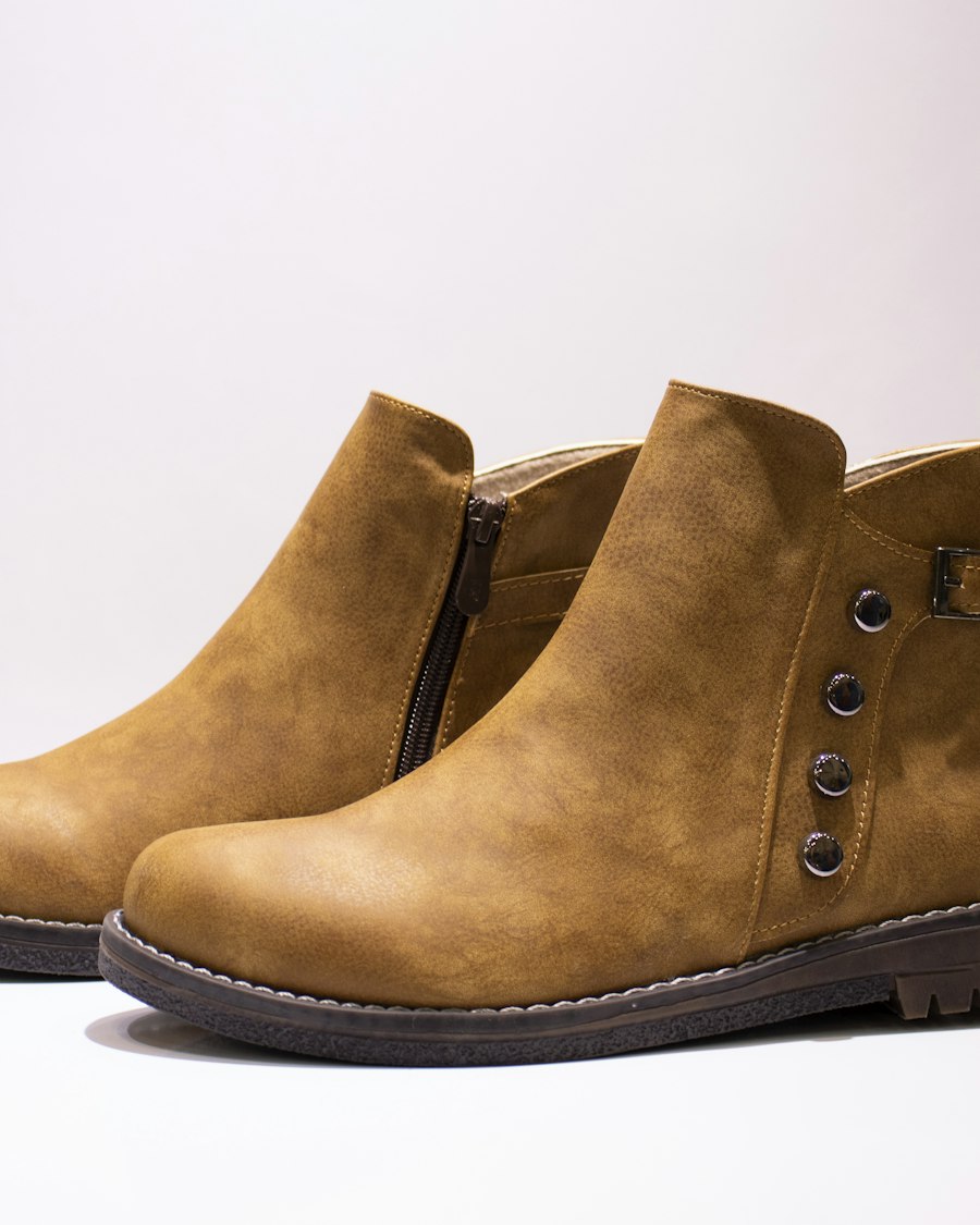 Women's Everyday Ankle Boots - view 2