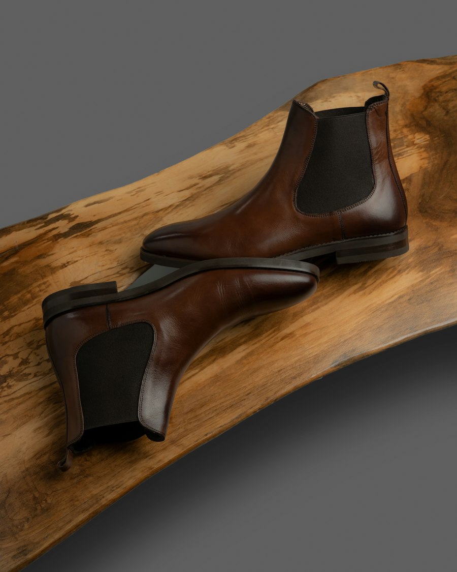 Men's Leather Chelsea Boots - view 2